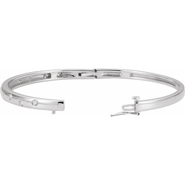 ½ CTW ACCENTED DIAMOND BANGLE BRACELET