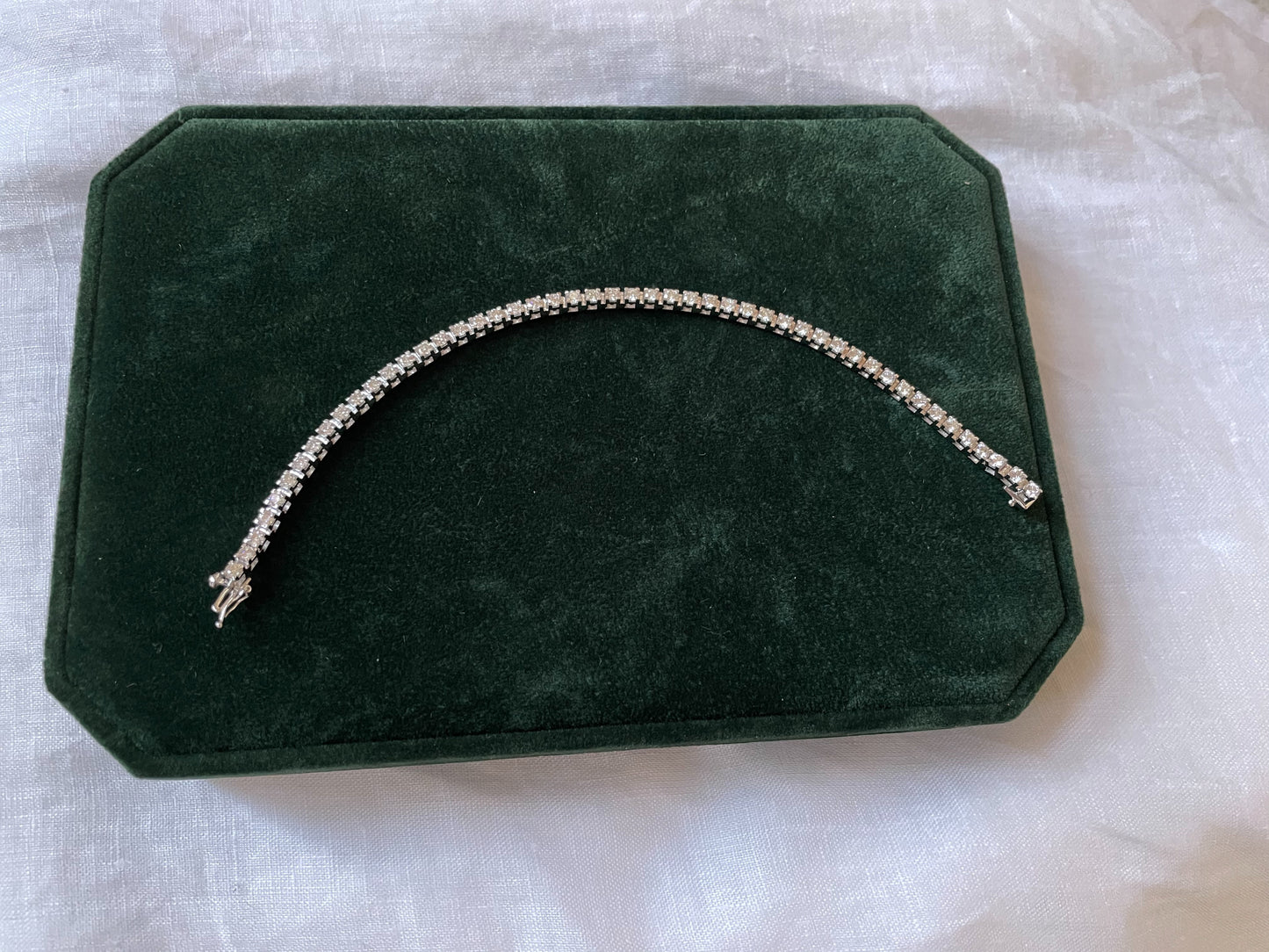 3 ⅜ CTW DIAMOND TENNIS BRACELET 7"