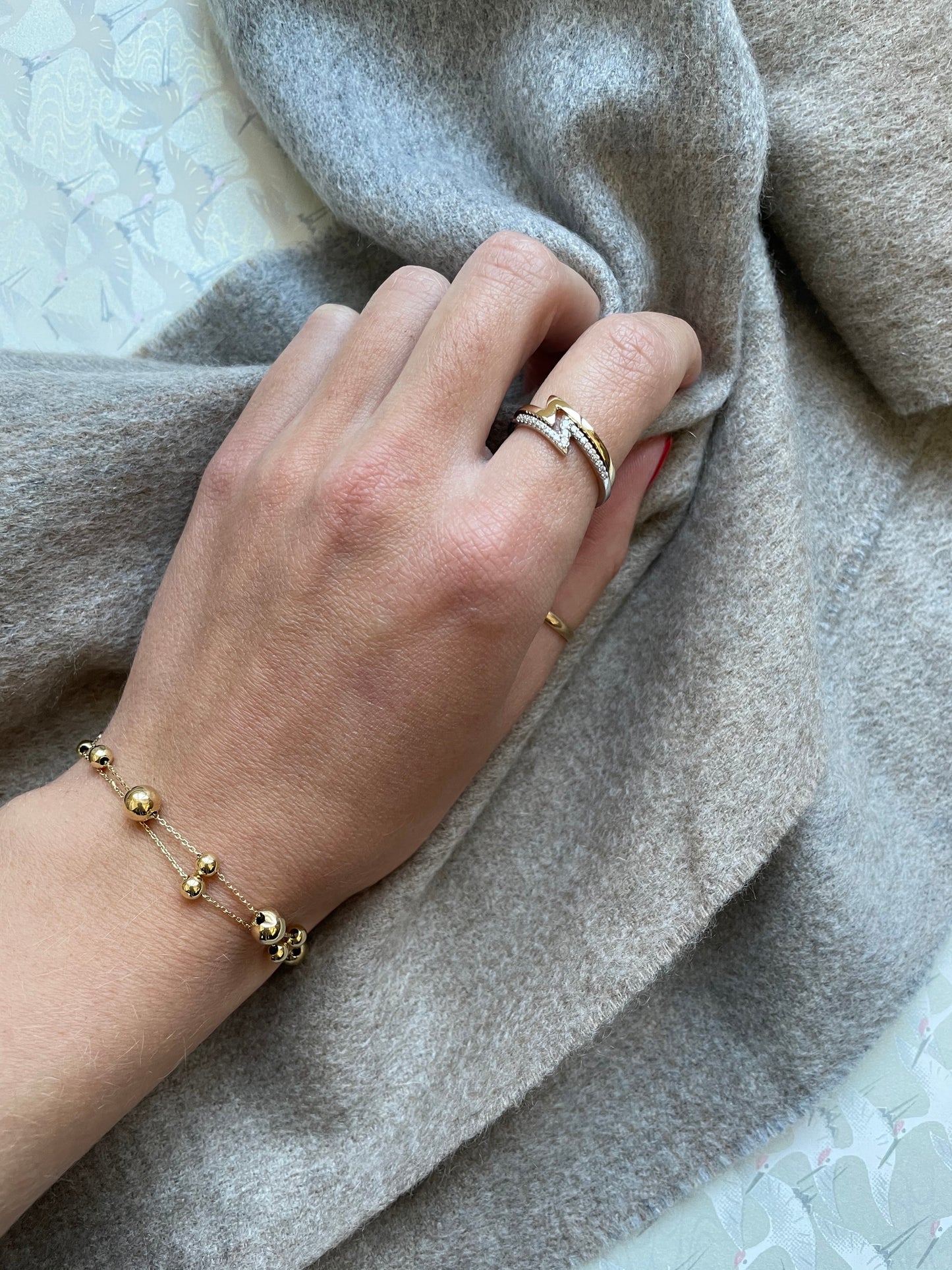 LIGHTNING BOLT ⅛ CTW STACKABLE RING