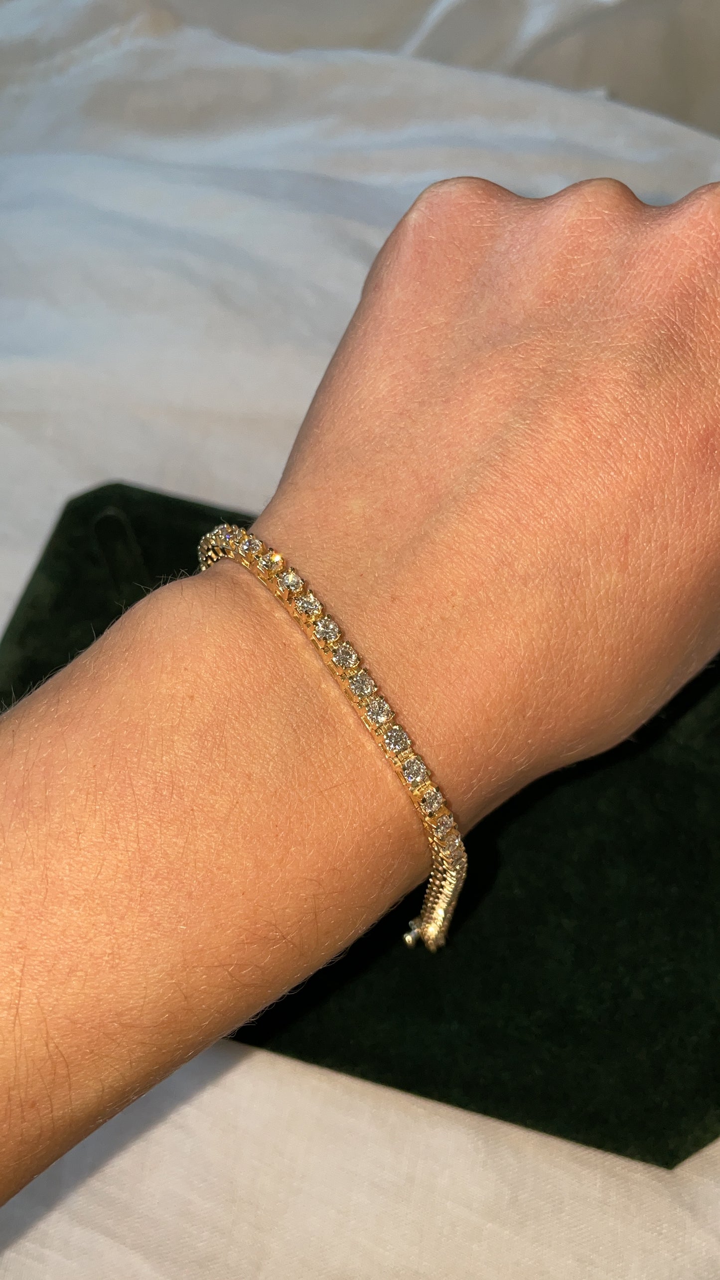 4 ¾ CTW DIAMOND TENNIS BRACELET