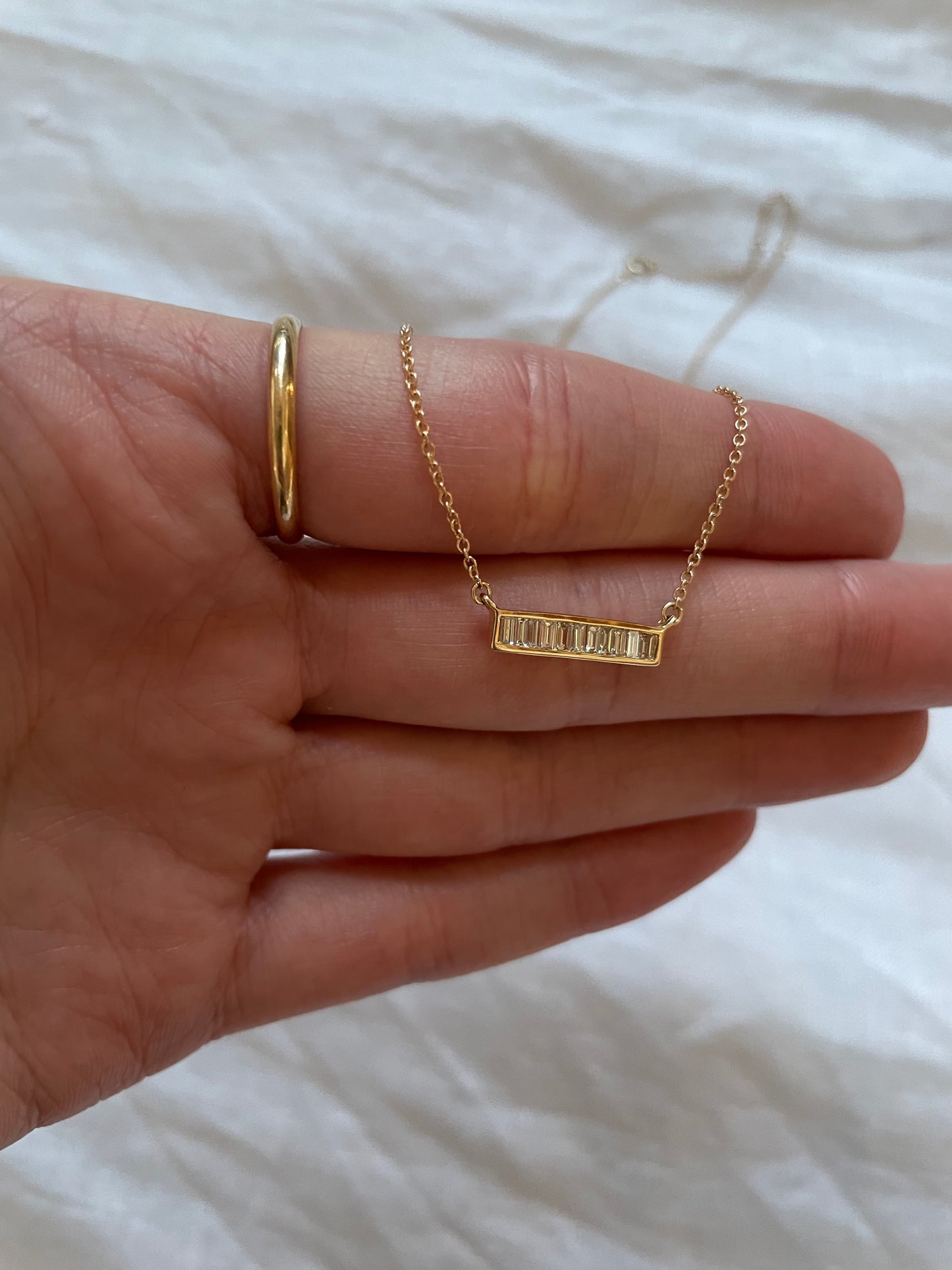 ¼ CTW DIAMOND BAGUETTE BAR NECKLACE